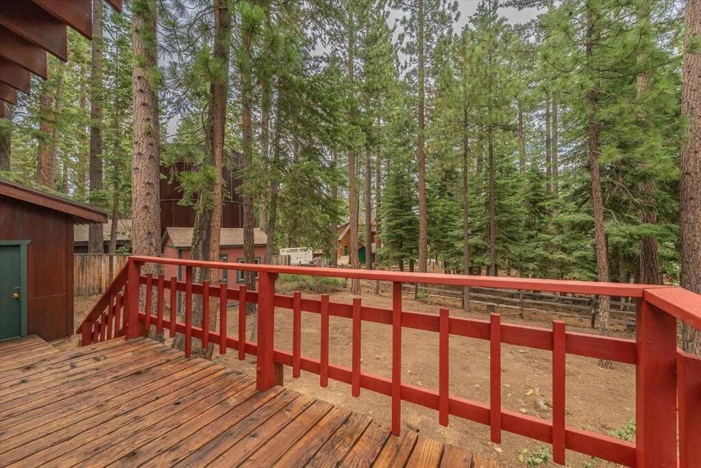 Cozy Pet-Friendly Cabin W Fenced-In Yard Close To Slopes Beach Town Carnelian Bay Exterior foto